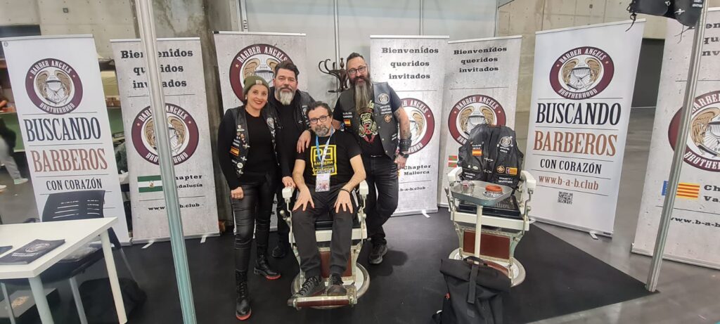 Stand de los Barber Angels Brotherhood en Beauty Valencia.