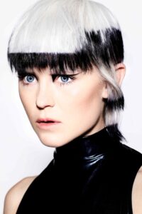 Toni_and_Guy_Australia_BreakthroughTeam_6T_LR-2-200x300 Equipo de Toni and Guy Australia