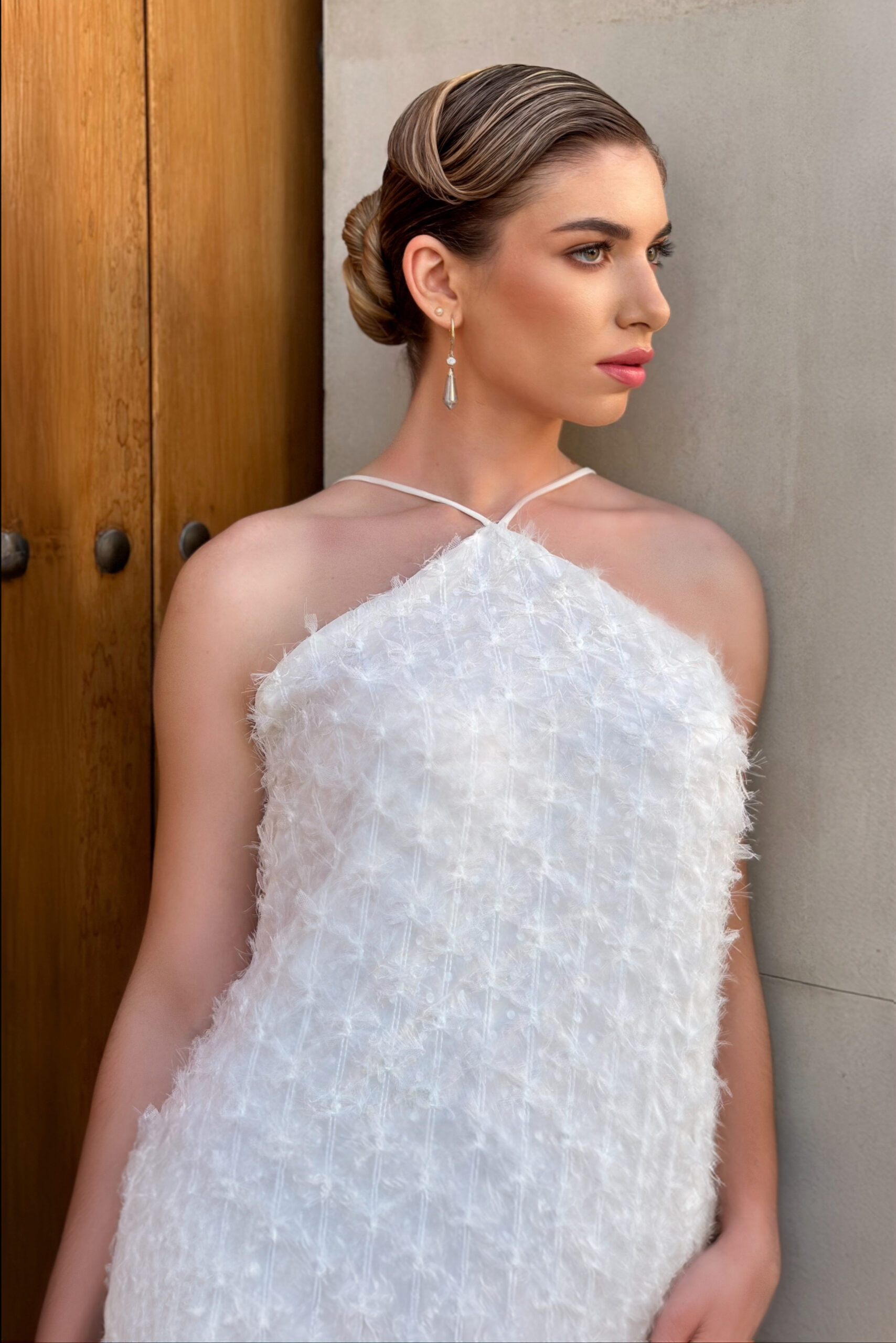 00001-@peluqueria_encarna_moreno_-@martindebrito-scaled Colección Bridal Gardenias de Encarna Moreno