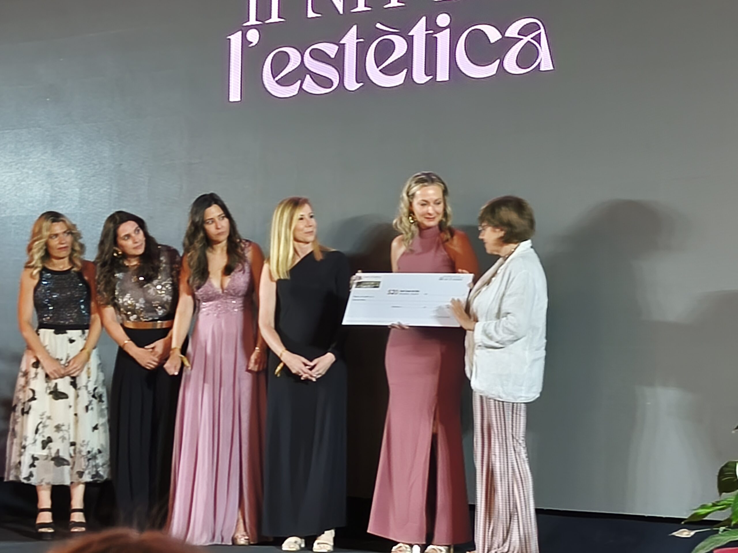 1749858181714-scaled Crónica de la 'II Nit de l’Estètica', gala solidaria, belleza y compromiso en una noche mágica