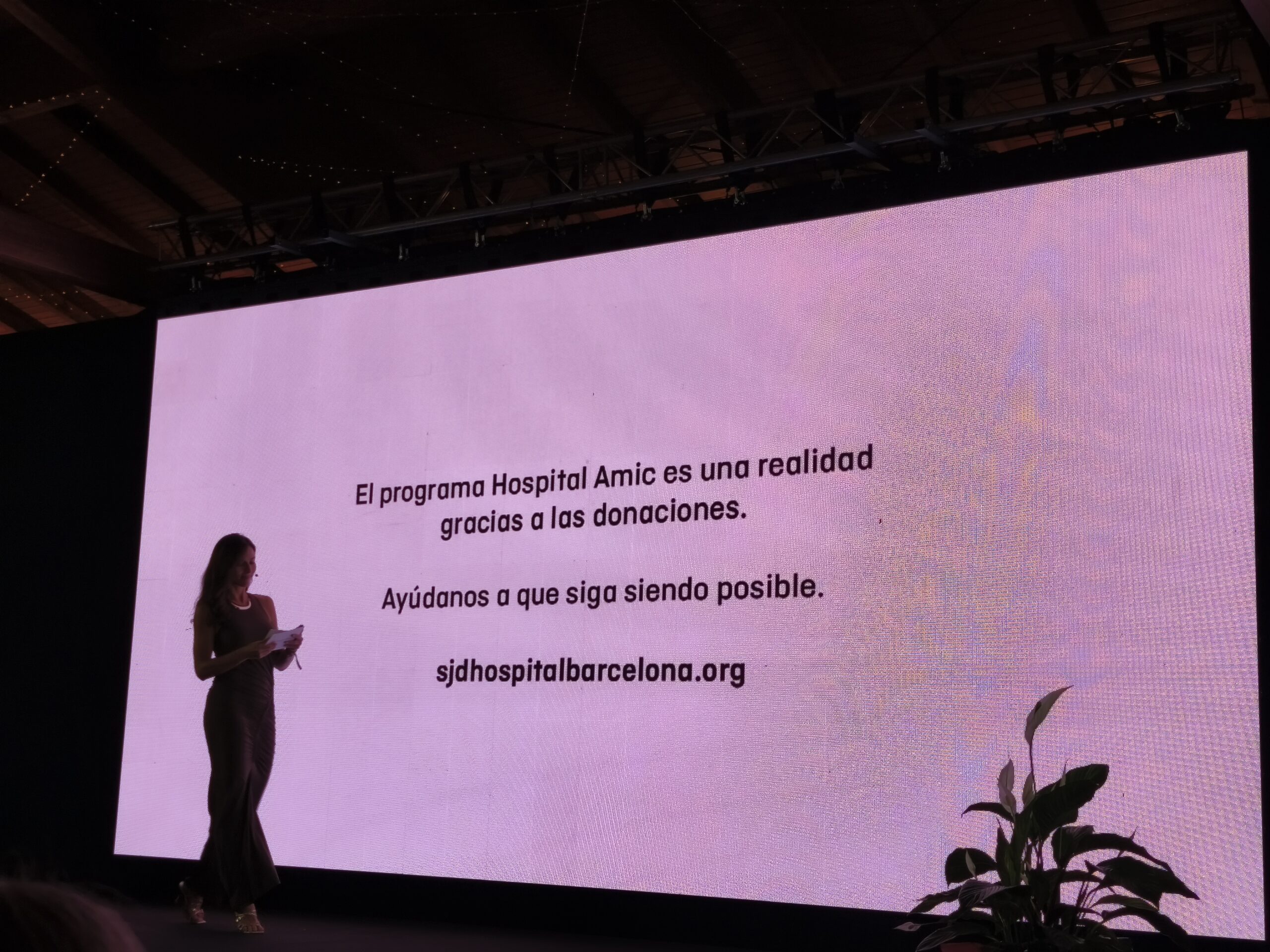1749858181731-scaled Crónica de la 'II Nit de l’Estètica', gala solidaria, belleza y compromiso en una noche mágica