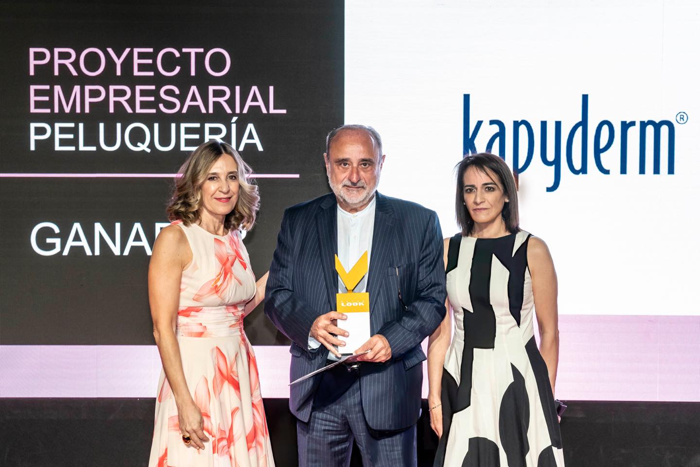 504432508_1170176911789417_1609920336019863840_n-1 Kapyderm y su esperado Congreso Anual, la gran cita de la Dermotricología internacional