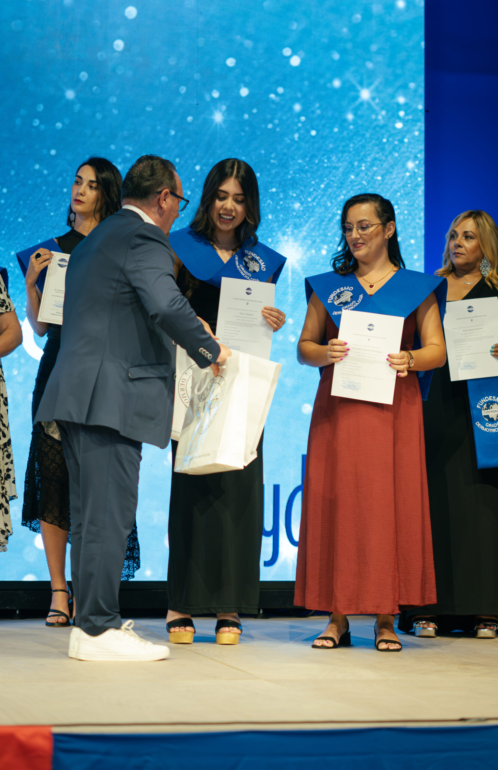 DSC07341-scaled El Congreso de Dermotricología de Kapyderm celebra su 25 aniversario con los últimos avances en salud dermocapilar Julio de 2025