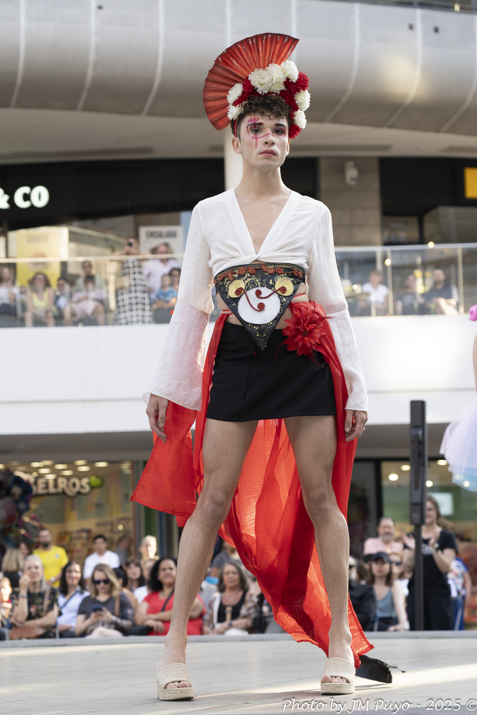 JMP5211-CAZCARRA Cazcarra School celebró “IKIGAI. El arte de vivir con pasión”. Una gala que unió talento, creatividad y propósito.