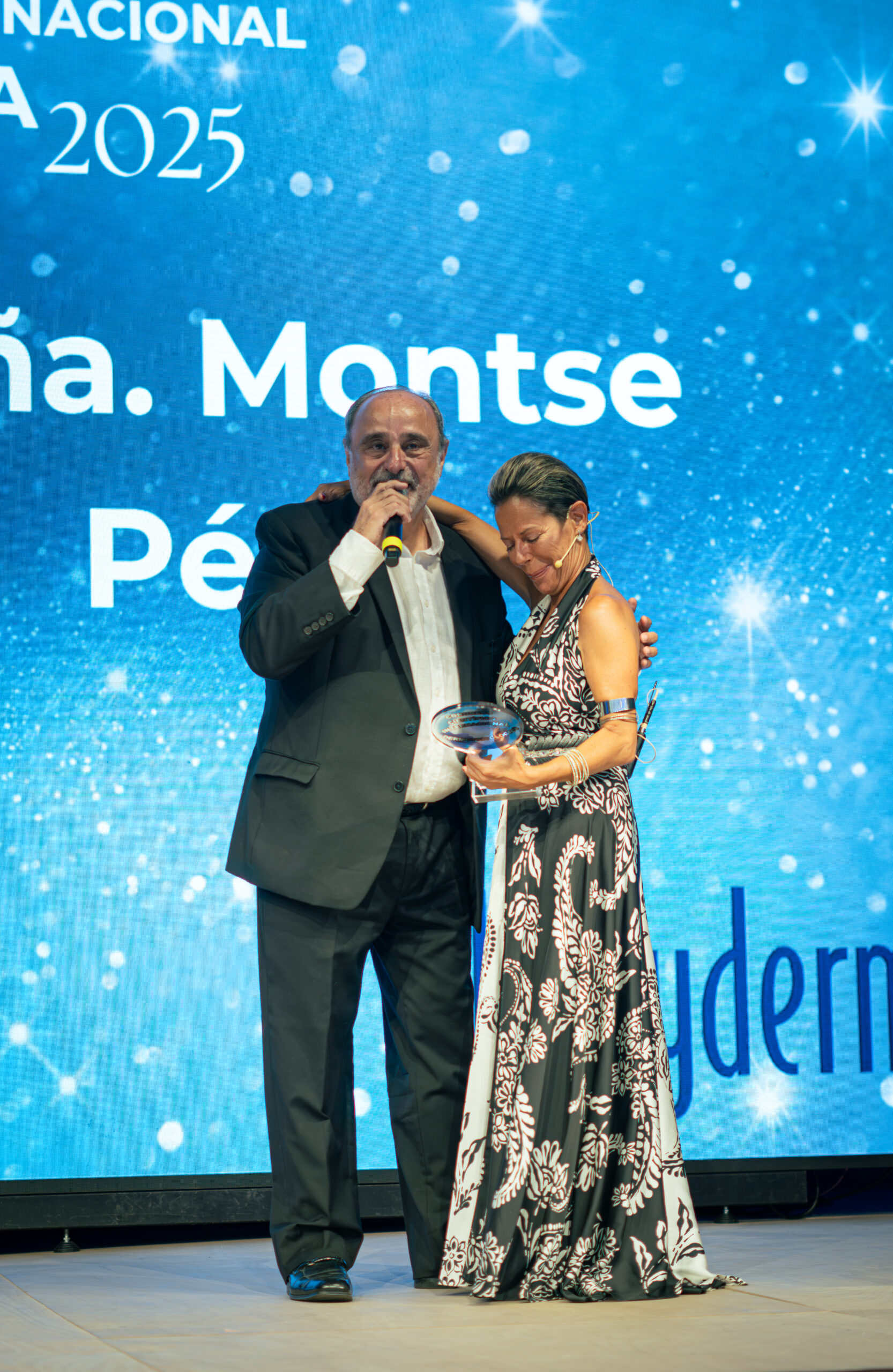 Montse-Perez-prensa-profesional-scaled El Congreso de Dermotricología de Kapyderm celebra su 25 aniversario con los últimos avances en salud dermocapilar Julio de 2025
