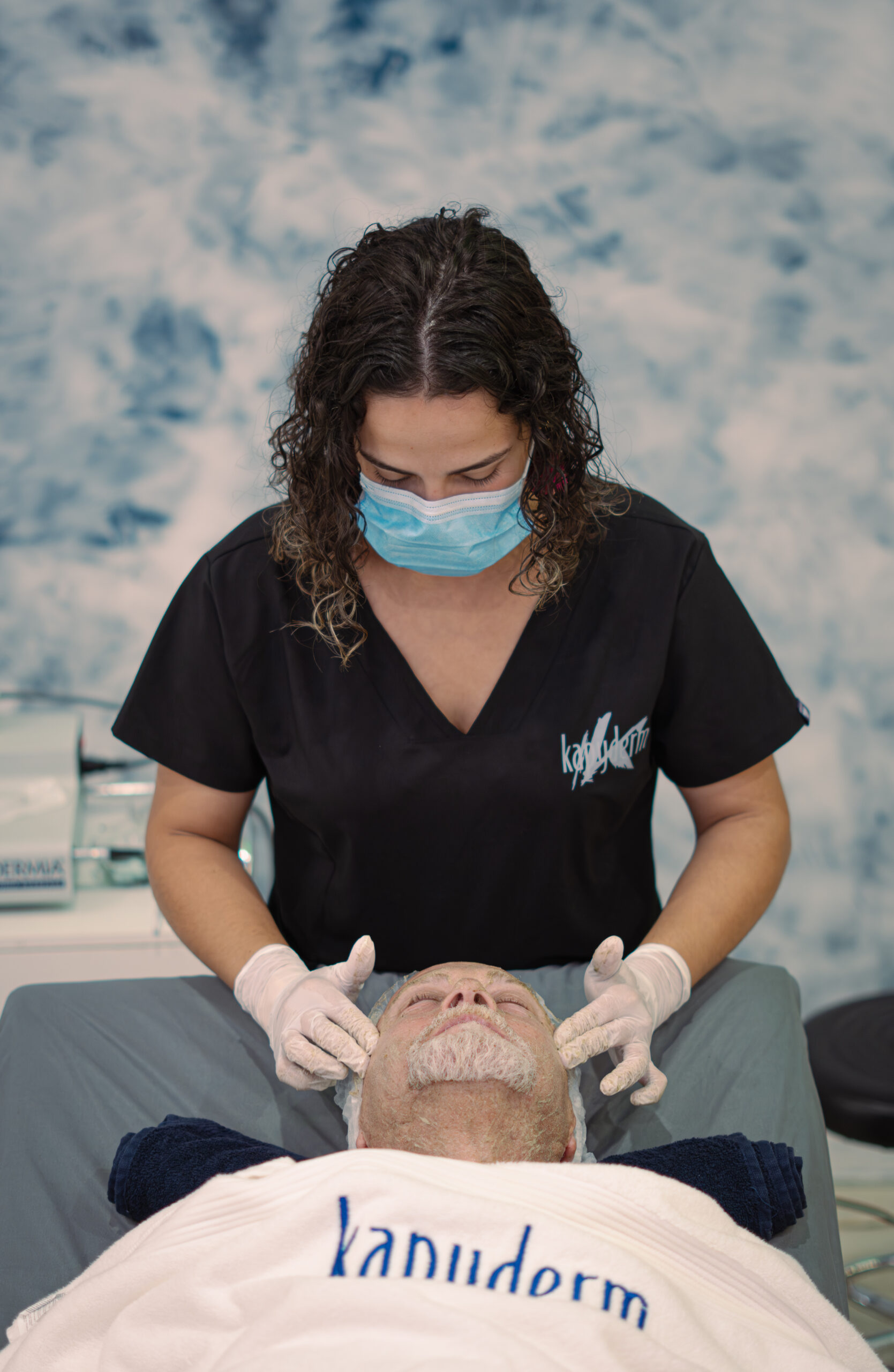 Talleres-2-scaled El Congreso de Dermotricología de Kapyderm celebra su 25 aniversario con los últimos avances en salud dermocapilar Julio de 2025