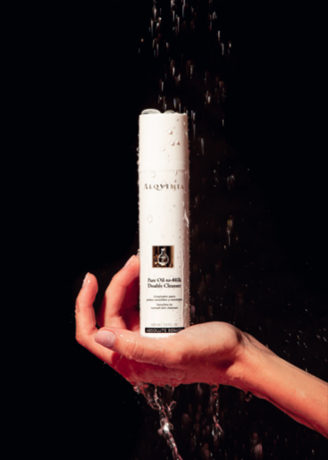 Oil-to-Milk-Alqvimia5 ALQVIMIA Lanza PURE OIL-TO-MILK, la doble limpieza con exfoliación enzimática en un solo gesto.